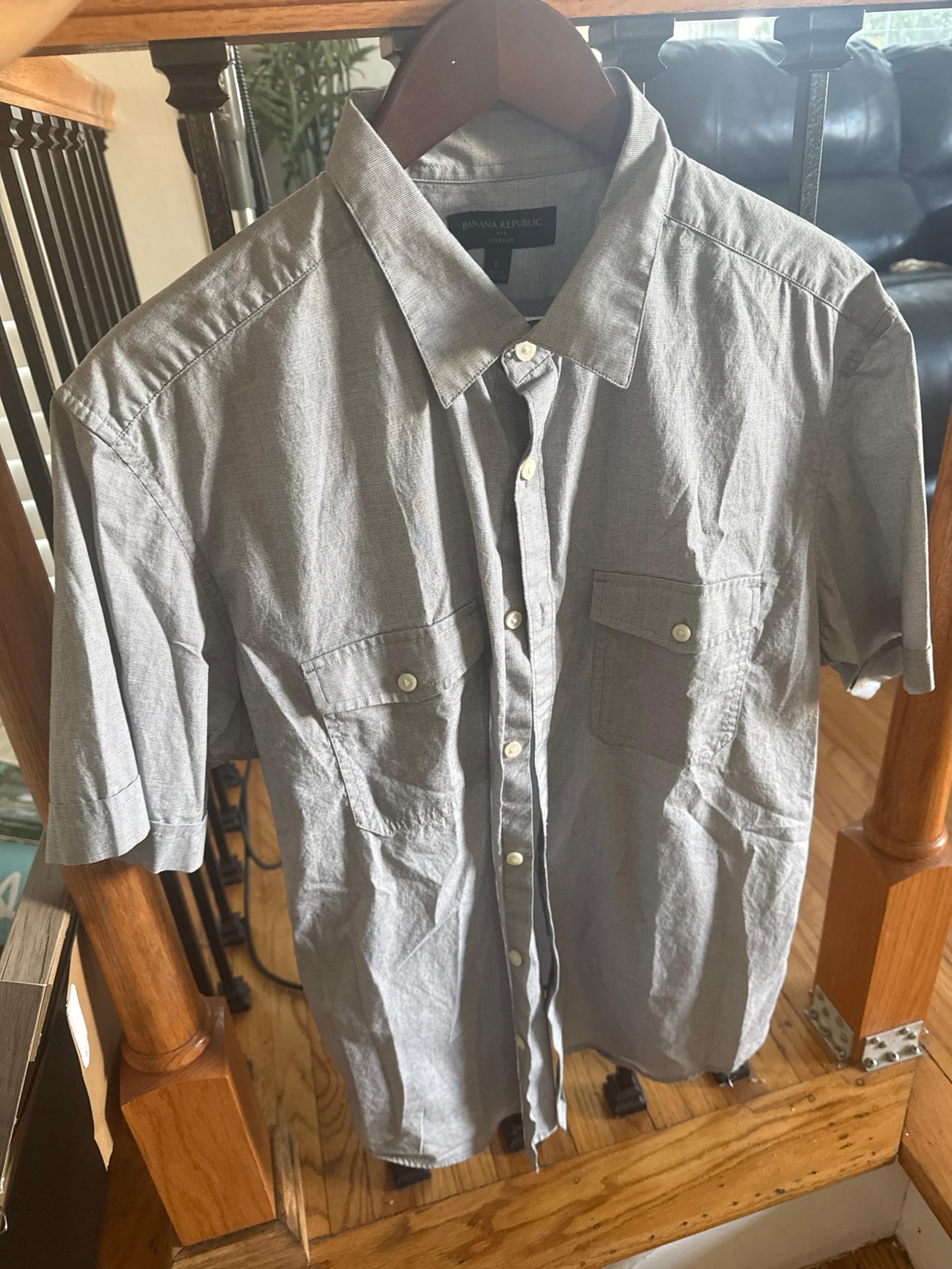 Men’s Banana Republic Button Down Shirt | Size L