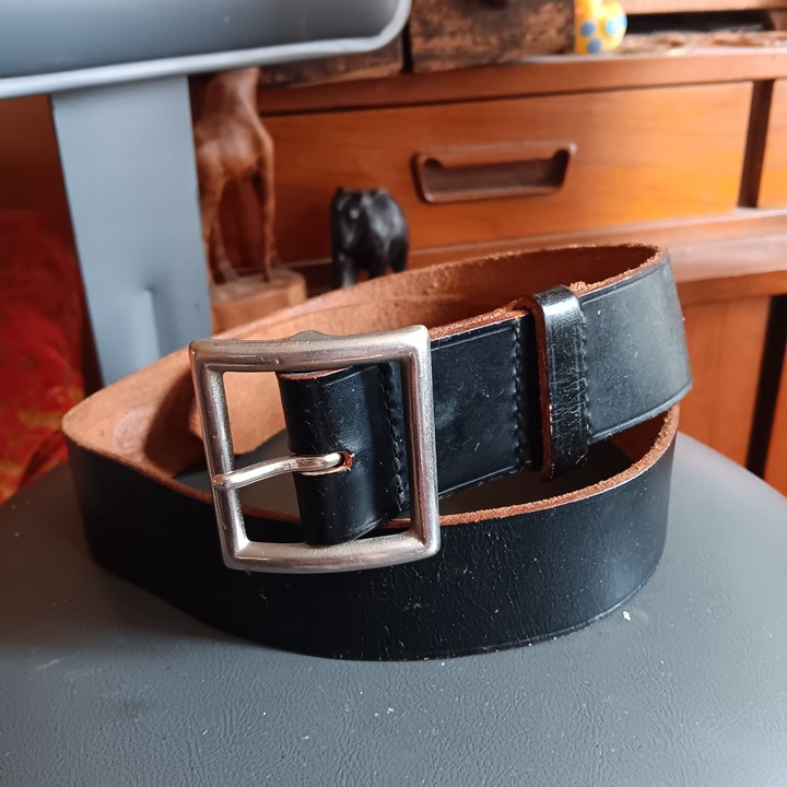 sz 34 Vintage Black Leather Belt Silver-Tone Buckle Genuine USA MADE 1960's