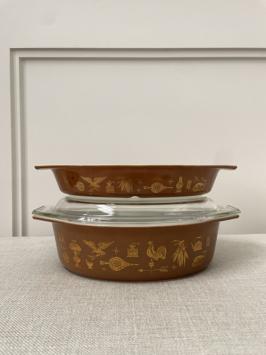 Vintage 1960s Pyrex Early American Casserole Dishes 1.5 Quart Divided and 2.5 QT