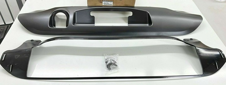 OEM 2016-2020 Infiniti QX60 Tow Hitch Finisher 999T5-R4190