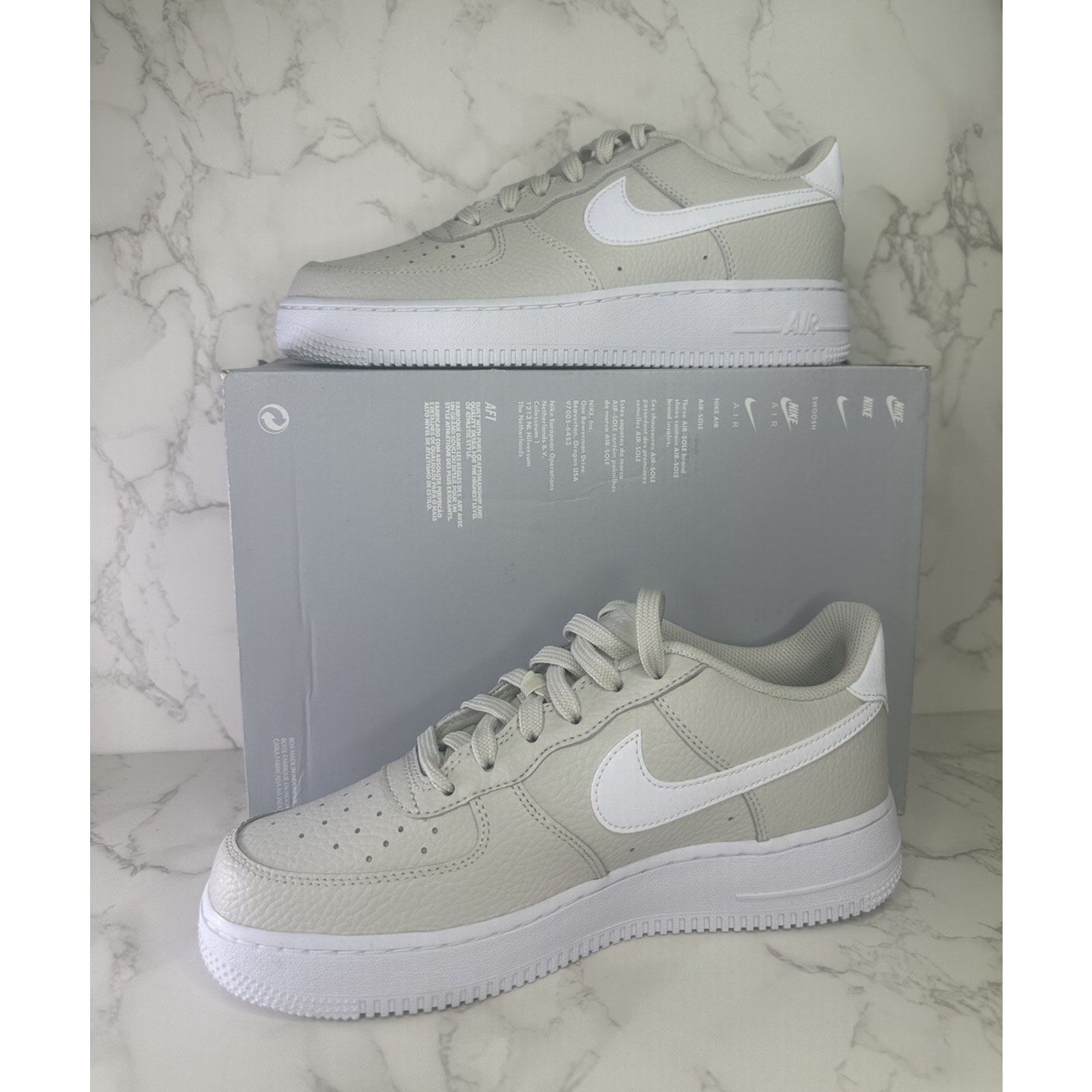 Nike Air Force 1 GS 'Light Bone' CT3839-001 size 6.5 Youth / 8 Women New Shoes