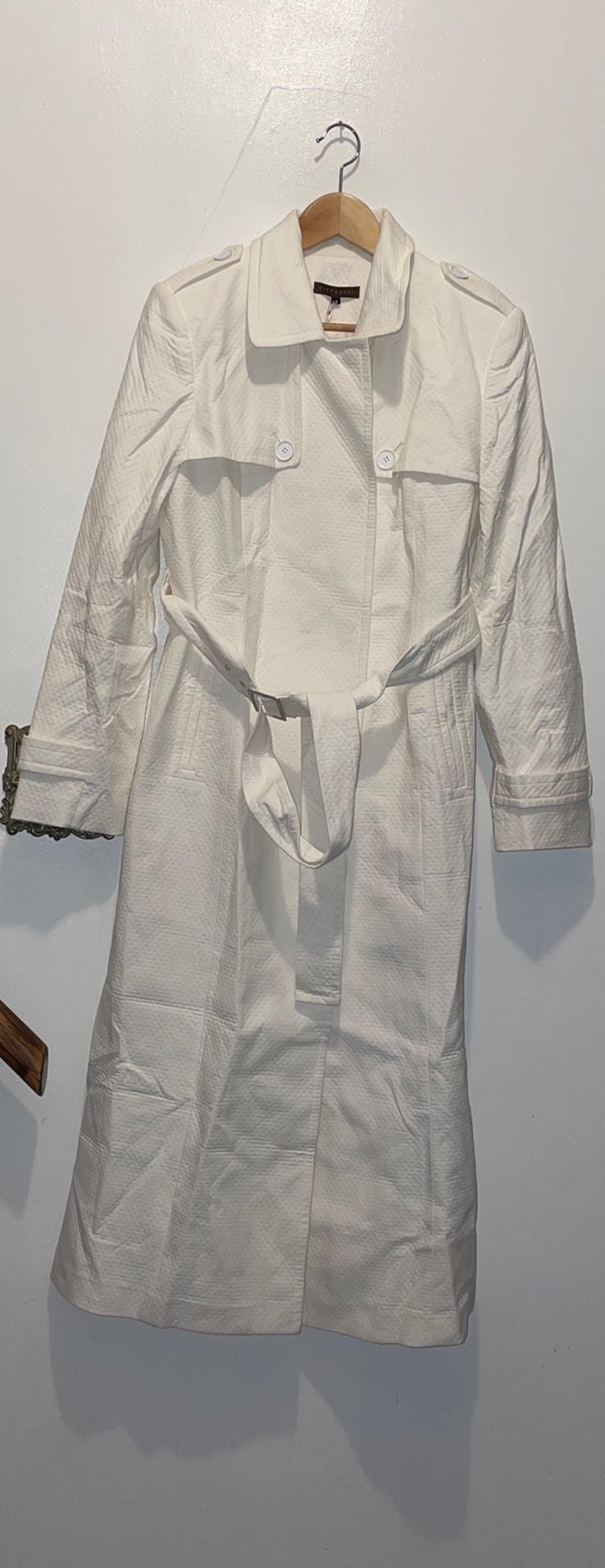 NWT Sample Adrienne Vittadini Long Trench Coat White Women Size 8 Medium