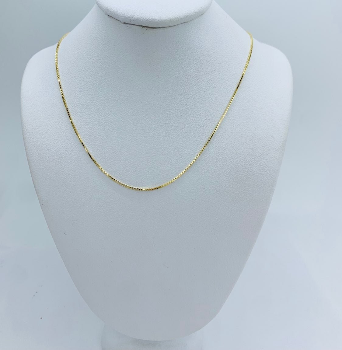 10k Solid Gold Necklace box women’s 22” chain