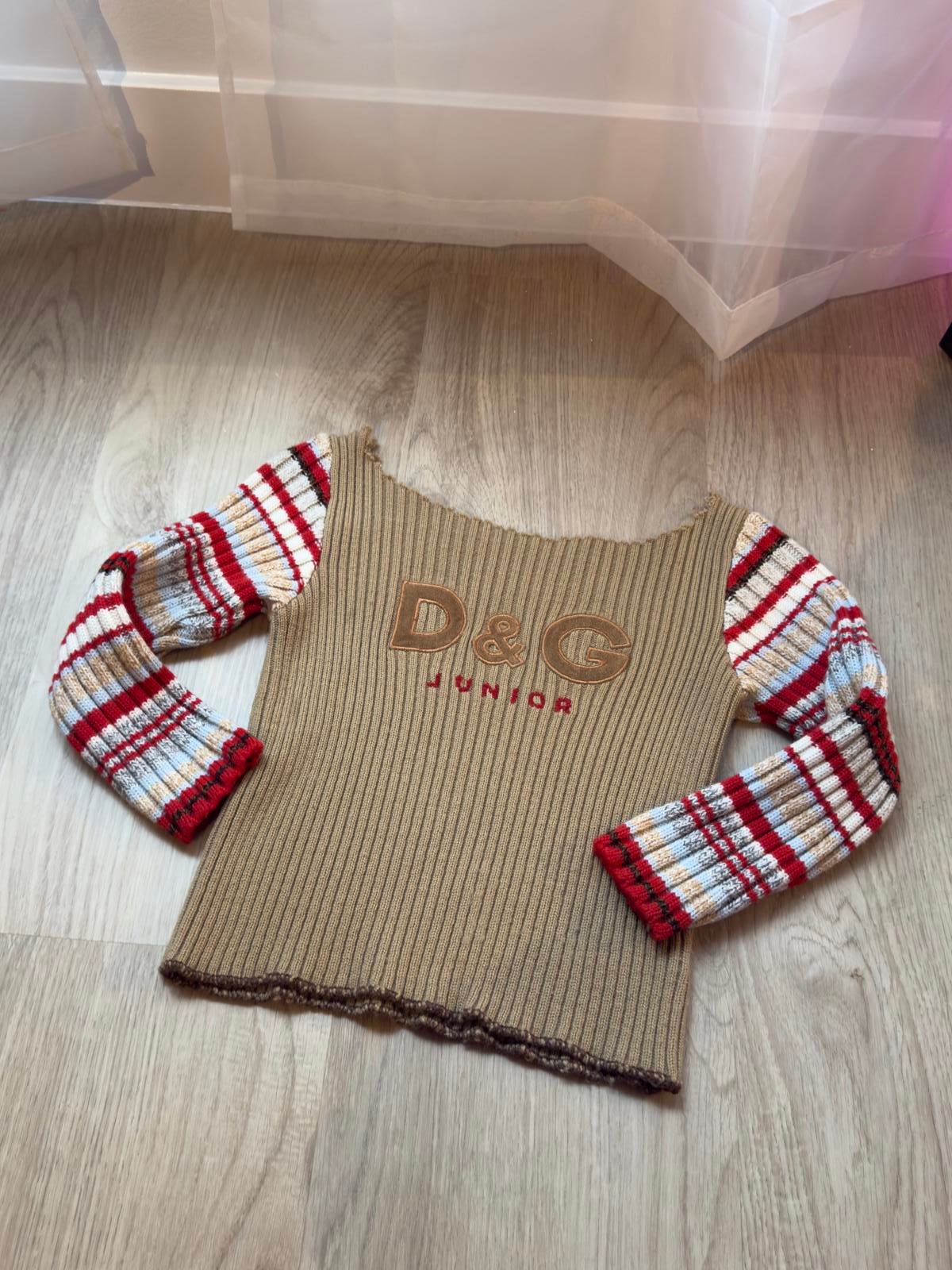 D&G Junior Stylish Ribbed Crop Top- FITS A SMALL