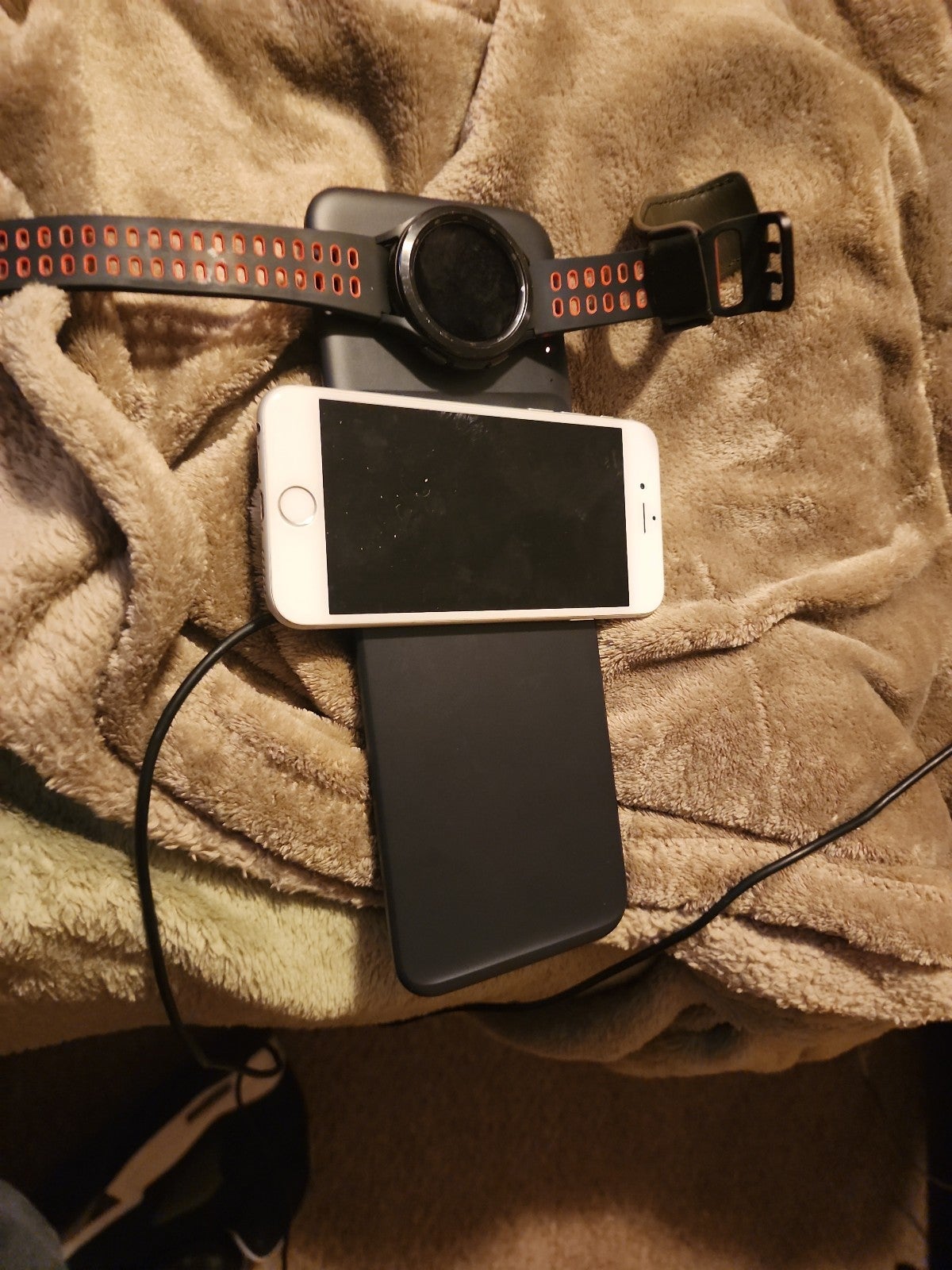 Samsung galaxy watch 4 classic and triple wireless charge pad