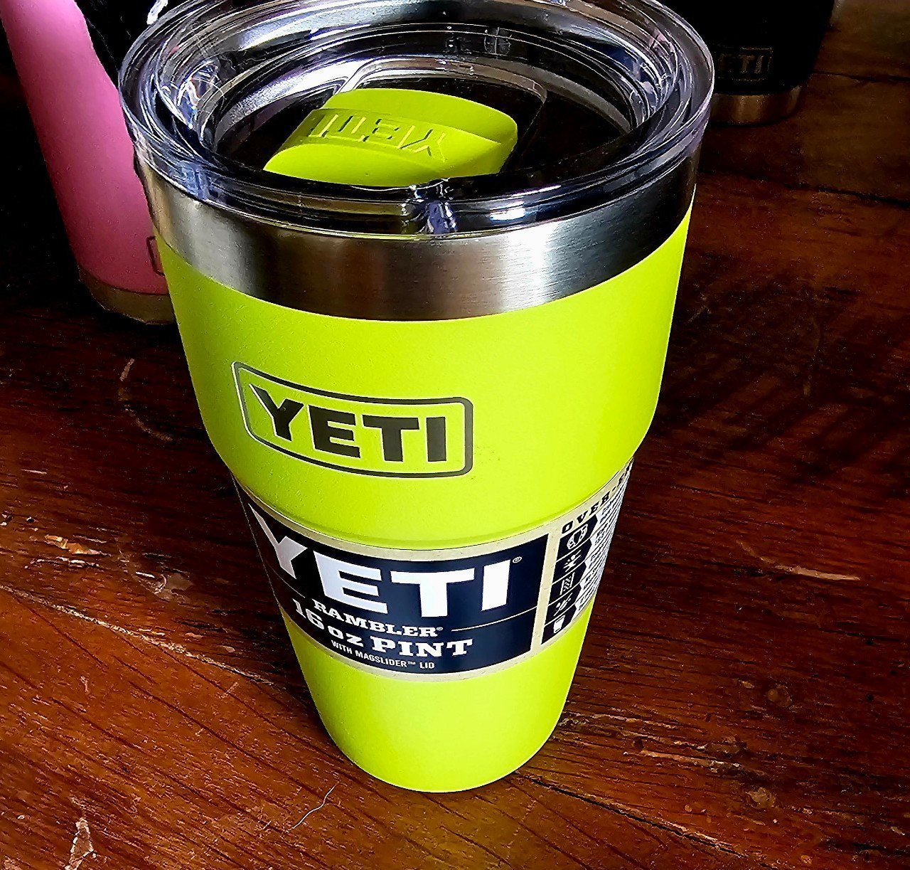 Yeti Pint w/magslider