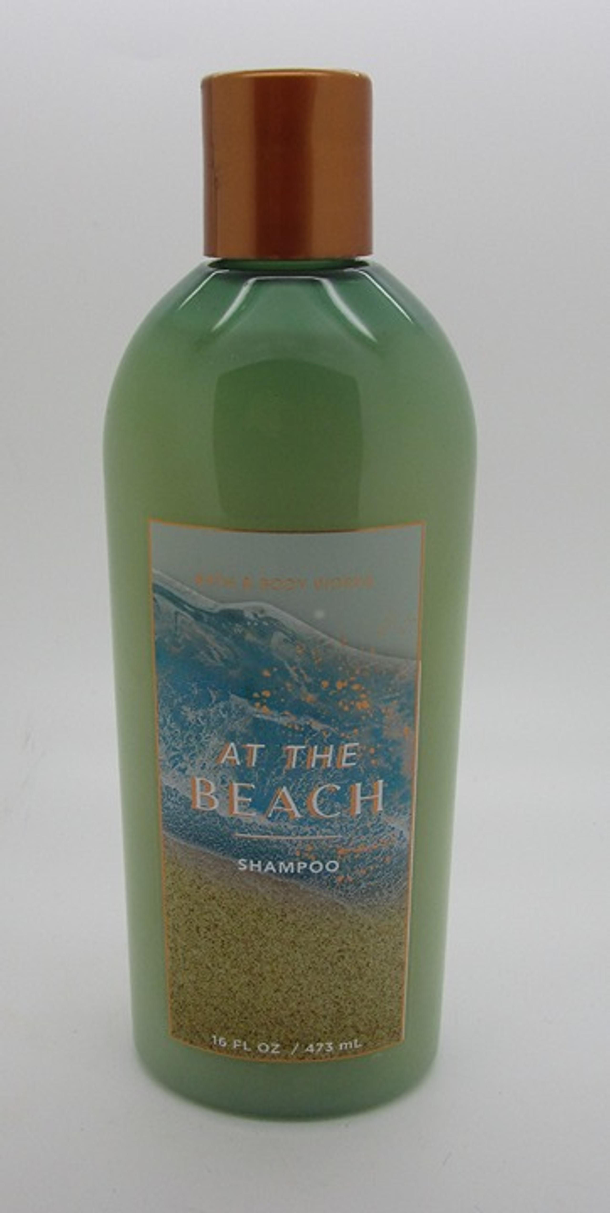 AT THE BEACH Bath & Body Works MOISTURIZING SHAMPOO 16 oz.