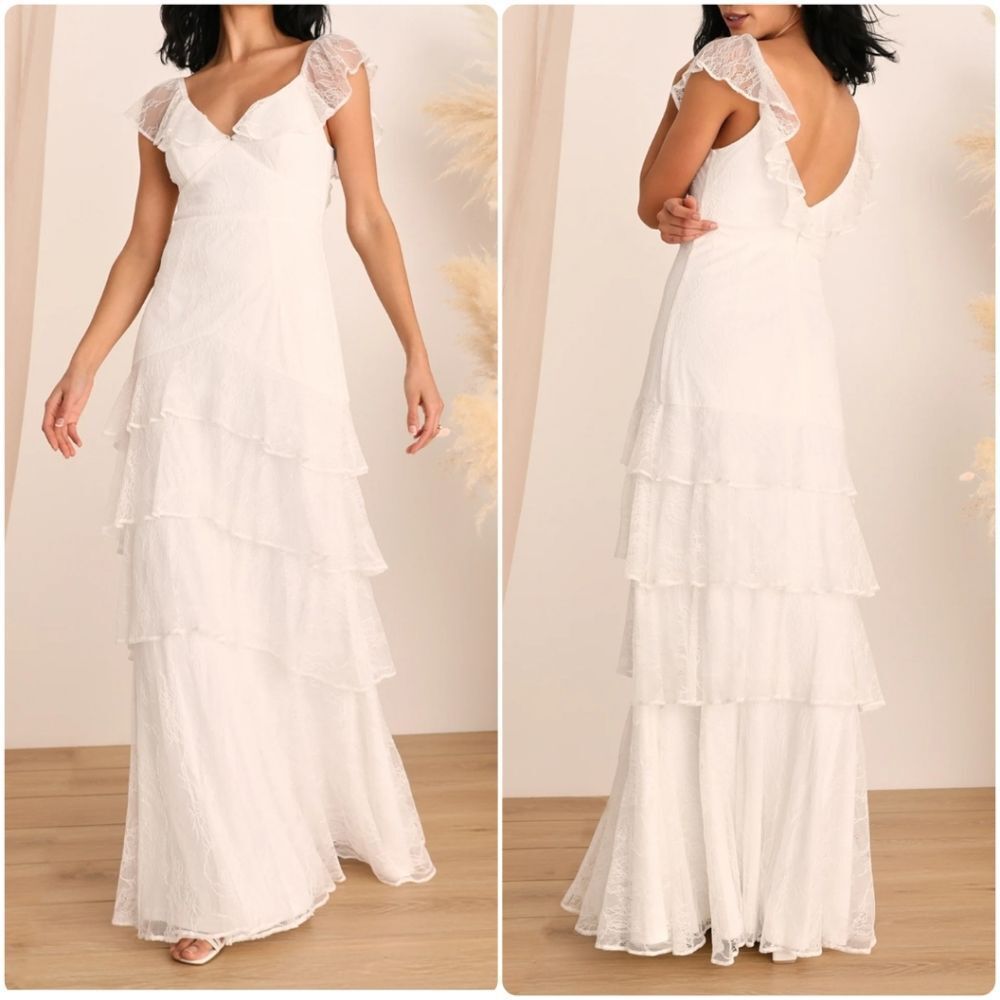 NWOT Lulu's All About the Romance White Lace Tiered Sleeveless Maxi Dress Small
