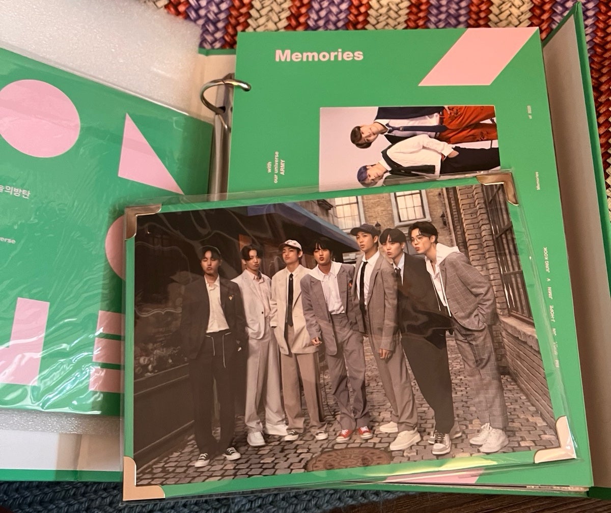 【きれいめファッション51選】上品さと清潔感をキープし BTS memories of 2020 コンピュータ・IT