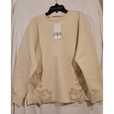 Zara Women's Rib knit Sweater In Ivory w/ Embroidery On Both Sides Bust 21 L 25