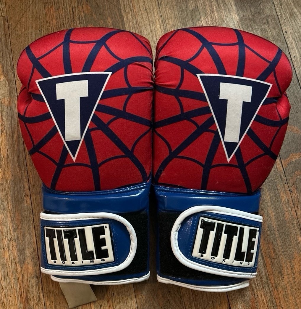 Title Boxing Gloves Spider-Man edition 14 OZ accepting offers and bids