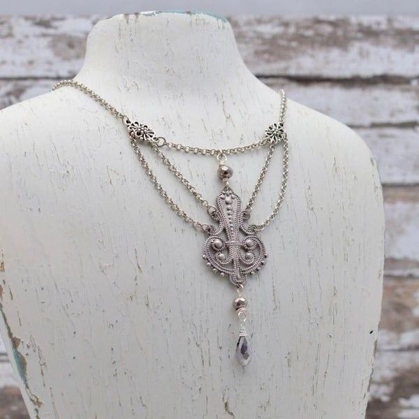 Silver Art Nouveau Necklace