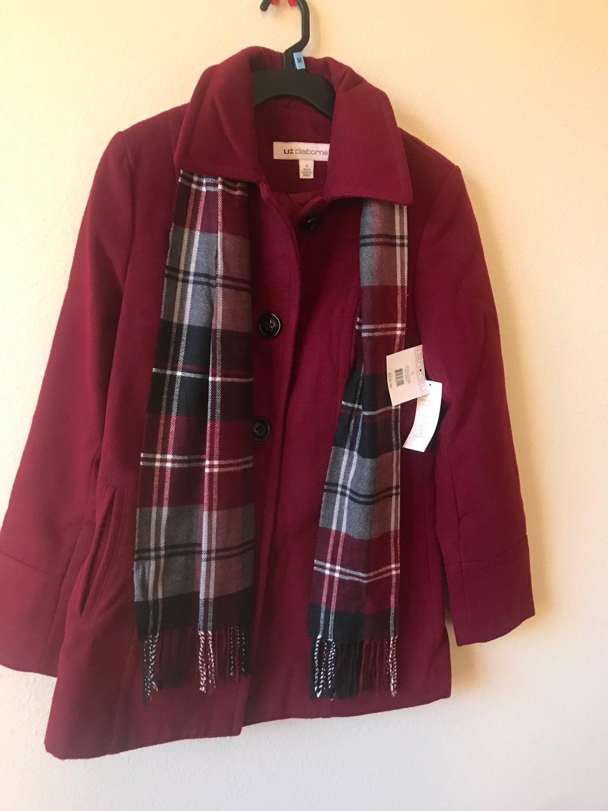 Brand New : Liz Claiborne Overcoat/peacoat with scarf