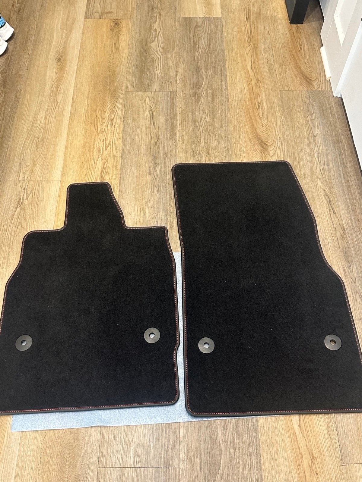 2020-2023 OEM GM CORVETTE FLOOR MATS NEW