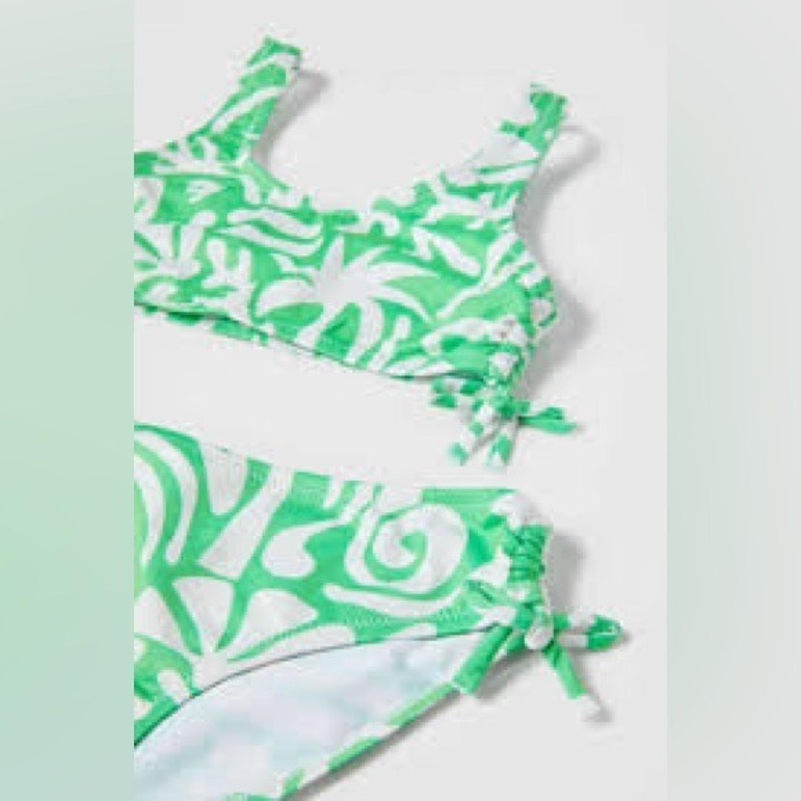 NWT. Zara Kids Green/White Floral Print Bikini. Size 13-14.