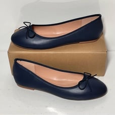 Journee Collection Vika Ballet Flat Size: 11