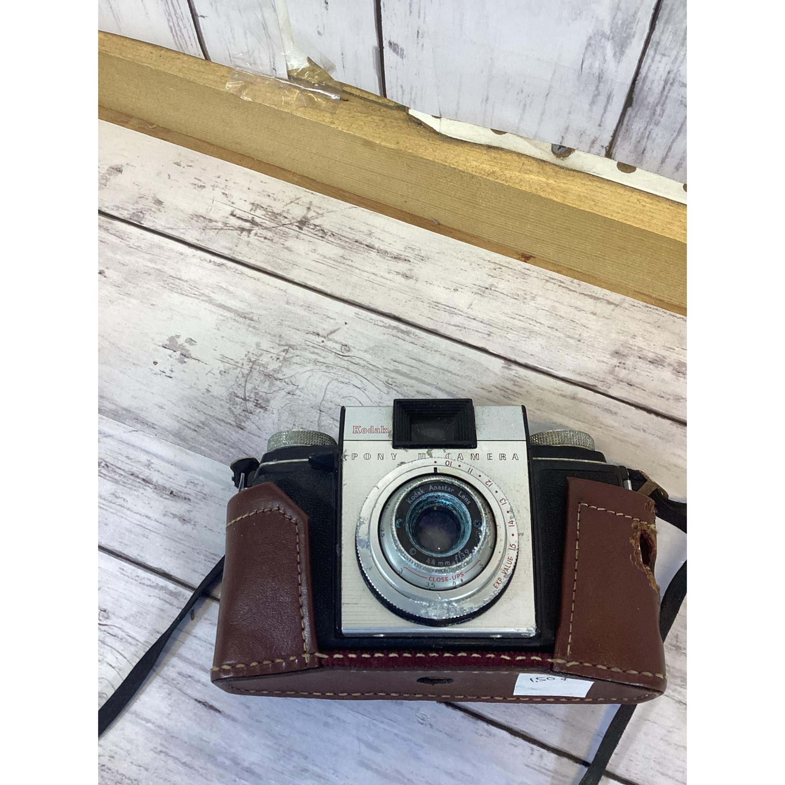 Vintage Kodak Pony ii film camera with Anastar 44mm f/3.9 lens