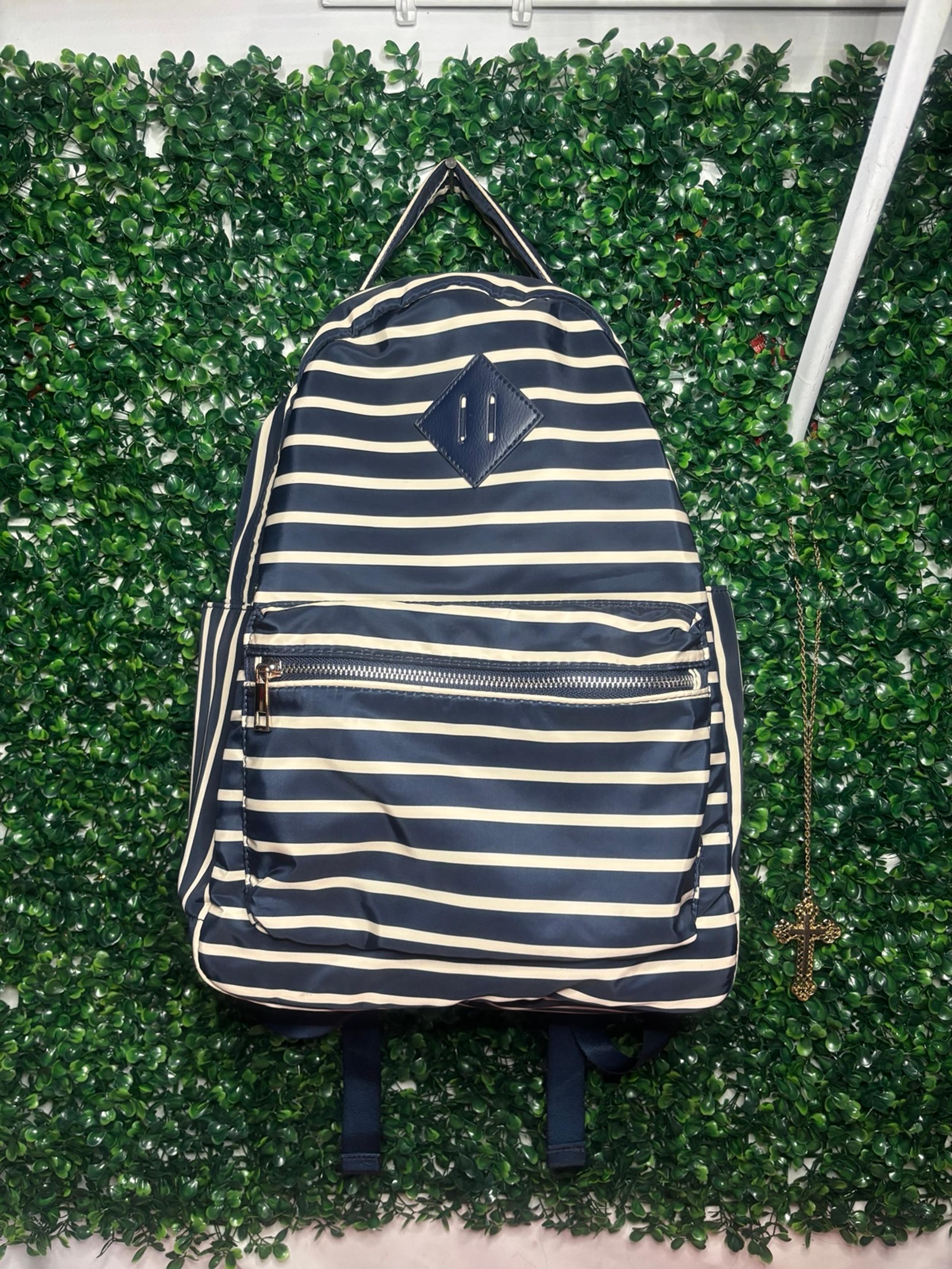 Women’s no boundaries backpack