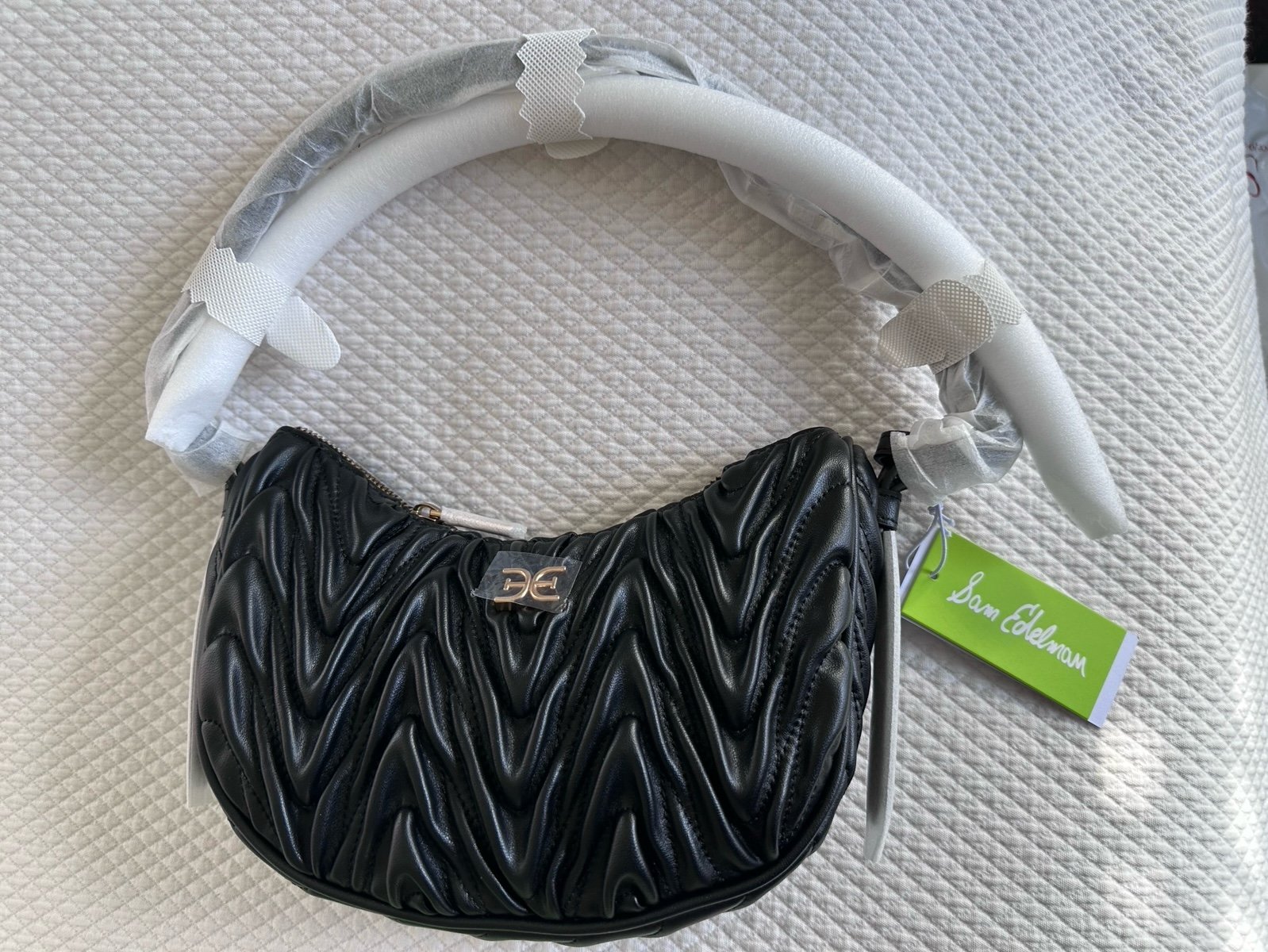 NWT Sam Edelman gathered shoulder bag