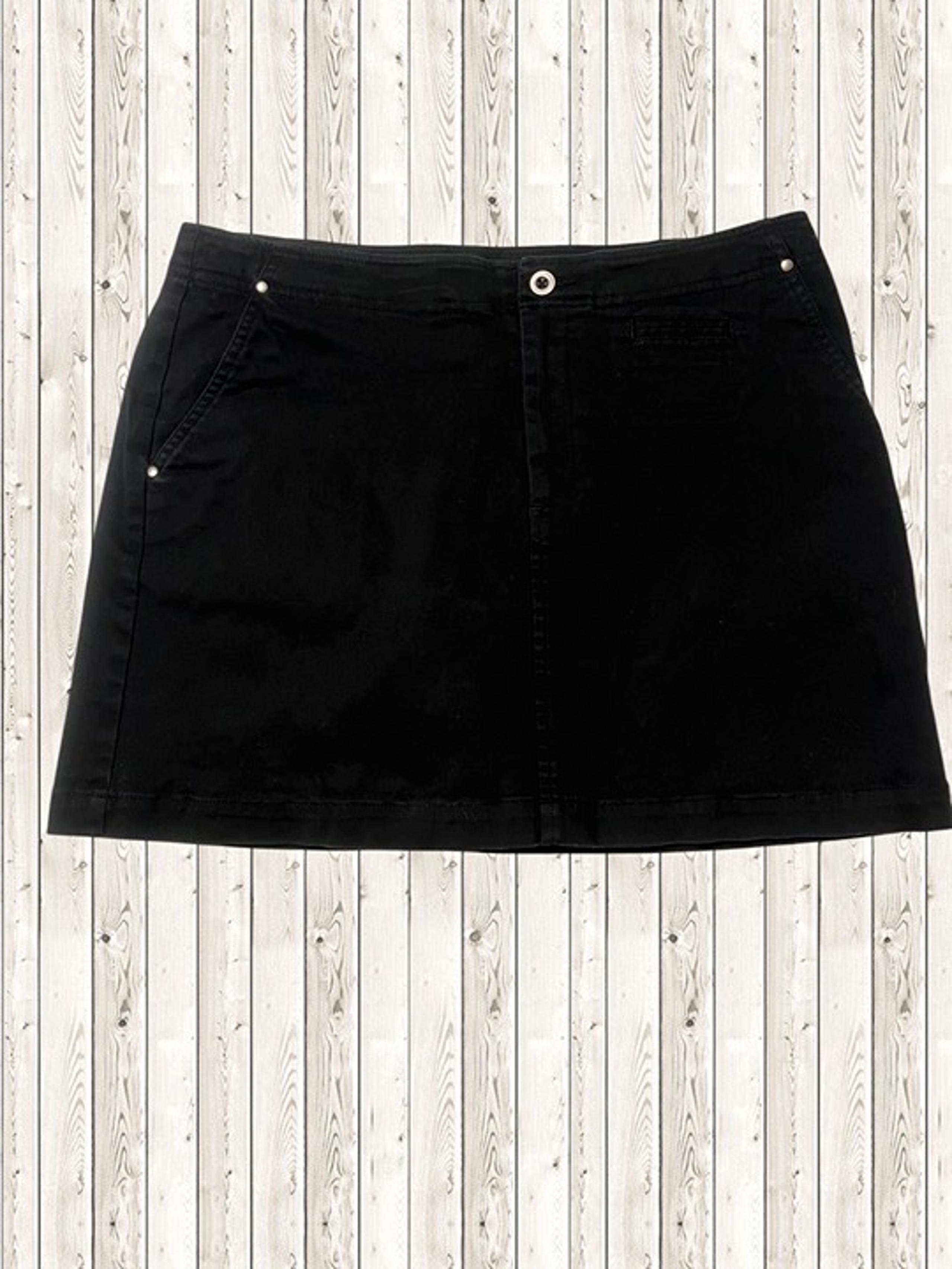Vintage 1990s DOCKERS Skort - Size 8 - Black