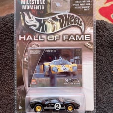 Hot Wheels Hall of Fame Ford GT-40 2003