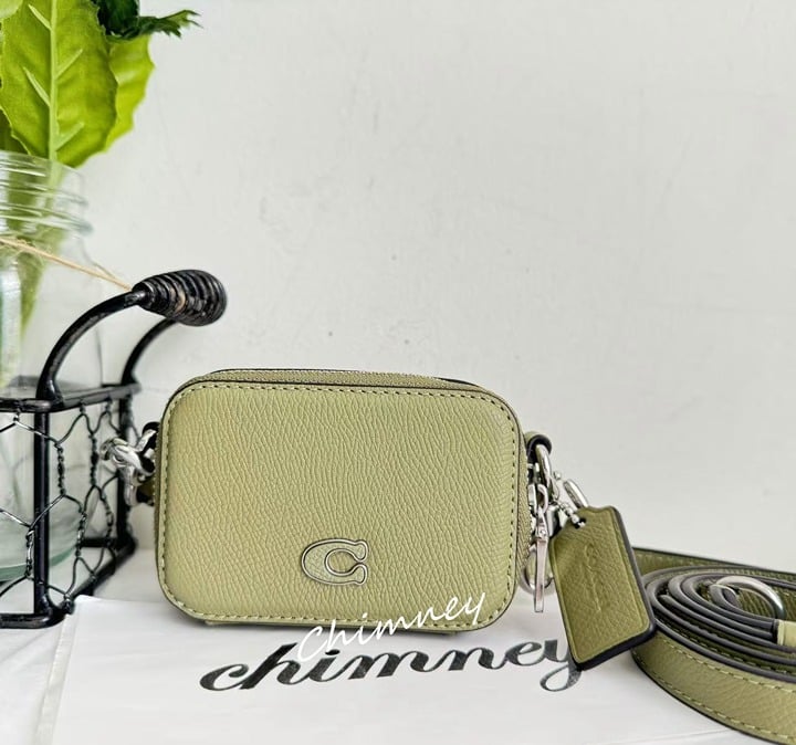 NWT Coach Crossbody Pouch CP271