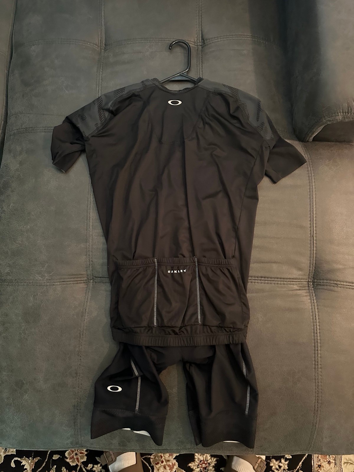 Oakley Cycling Kit