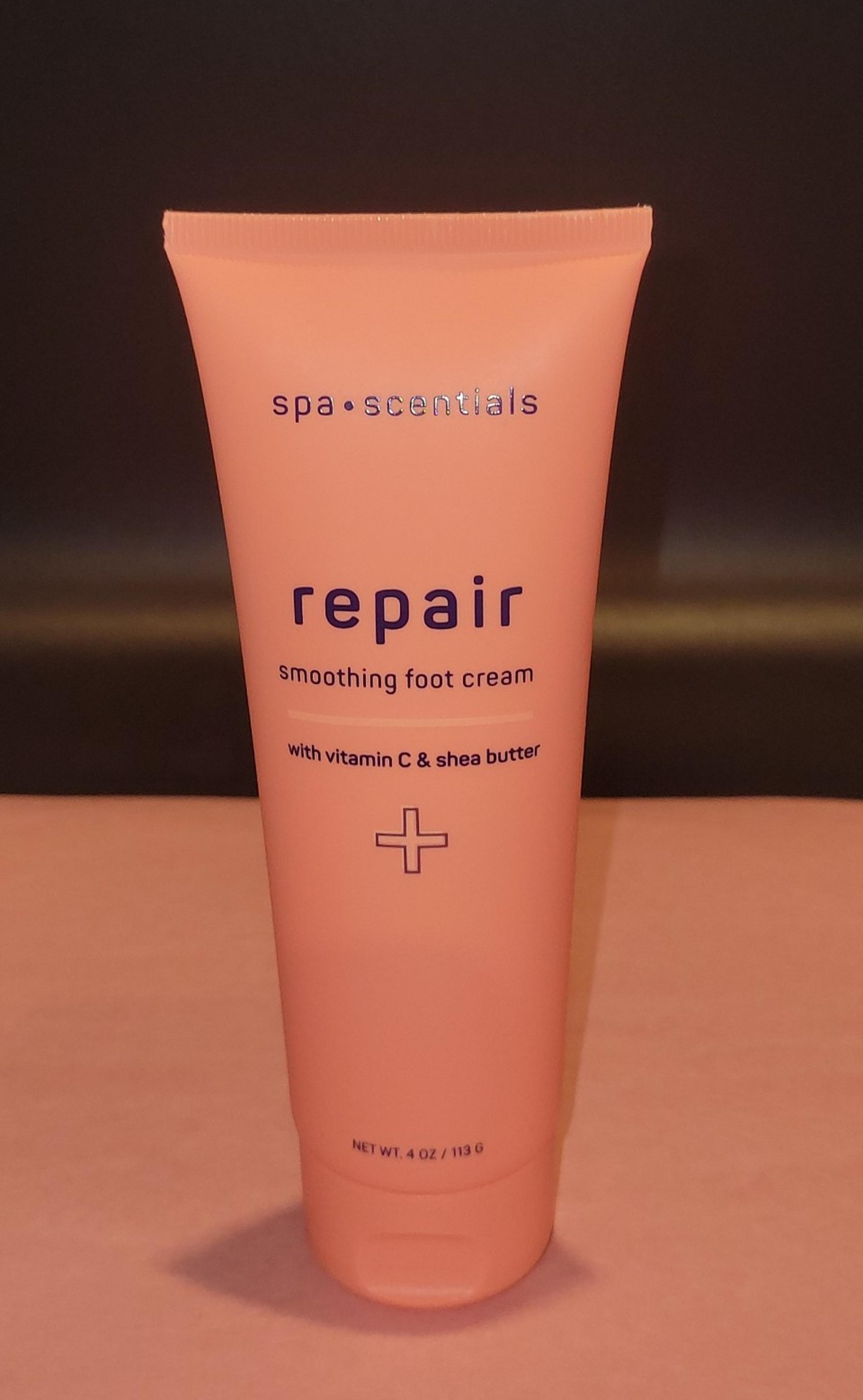 Spa Essentials repair smoothing foot cream NEW SEALED