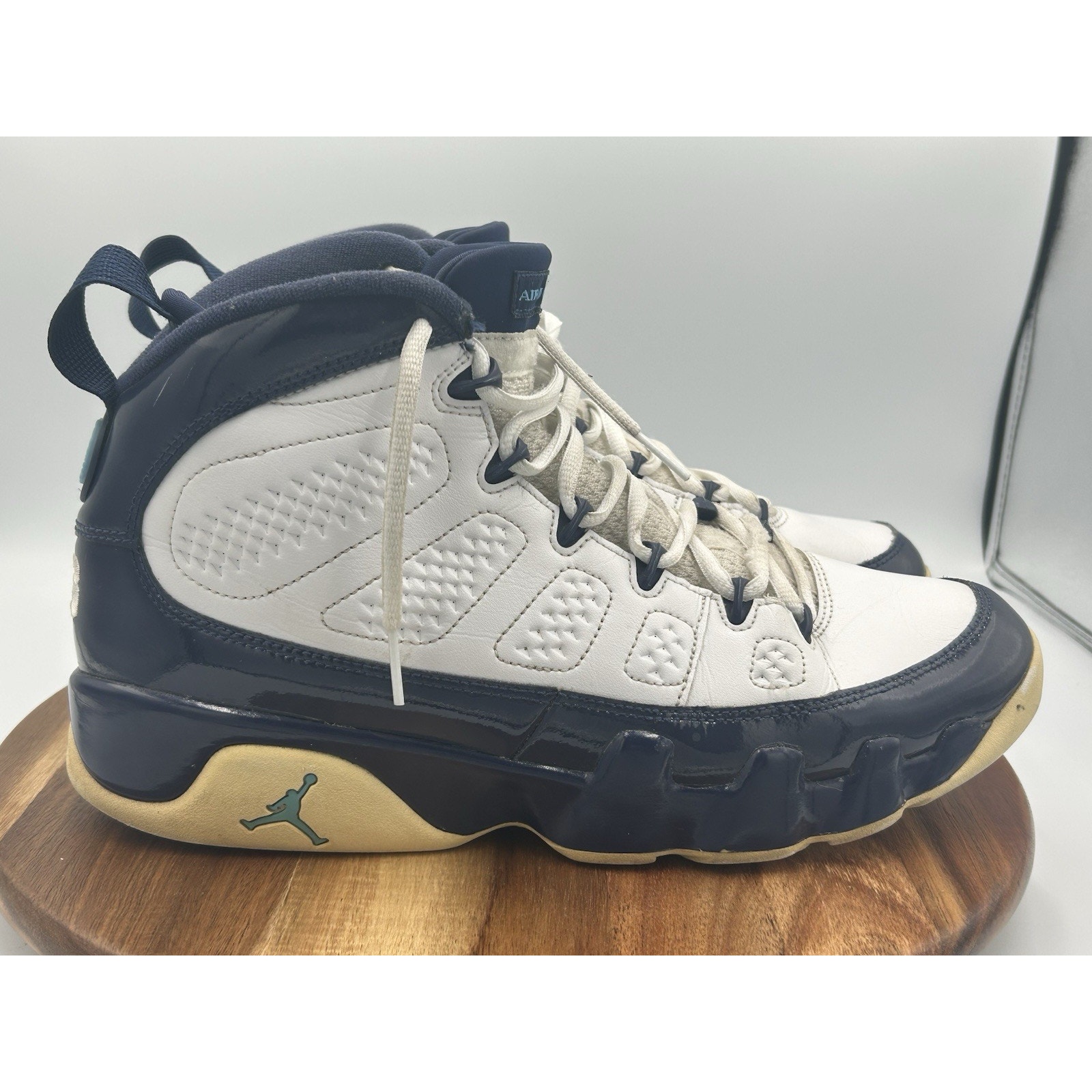 Air Jordan 9 Retro UNC Shoes Sneakers Men’s 10.5 White Obsidian Blue Basketball
