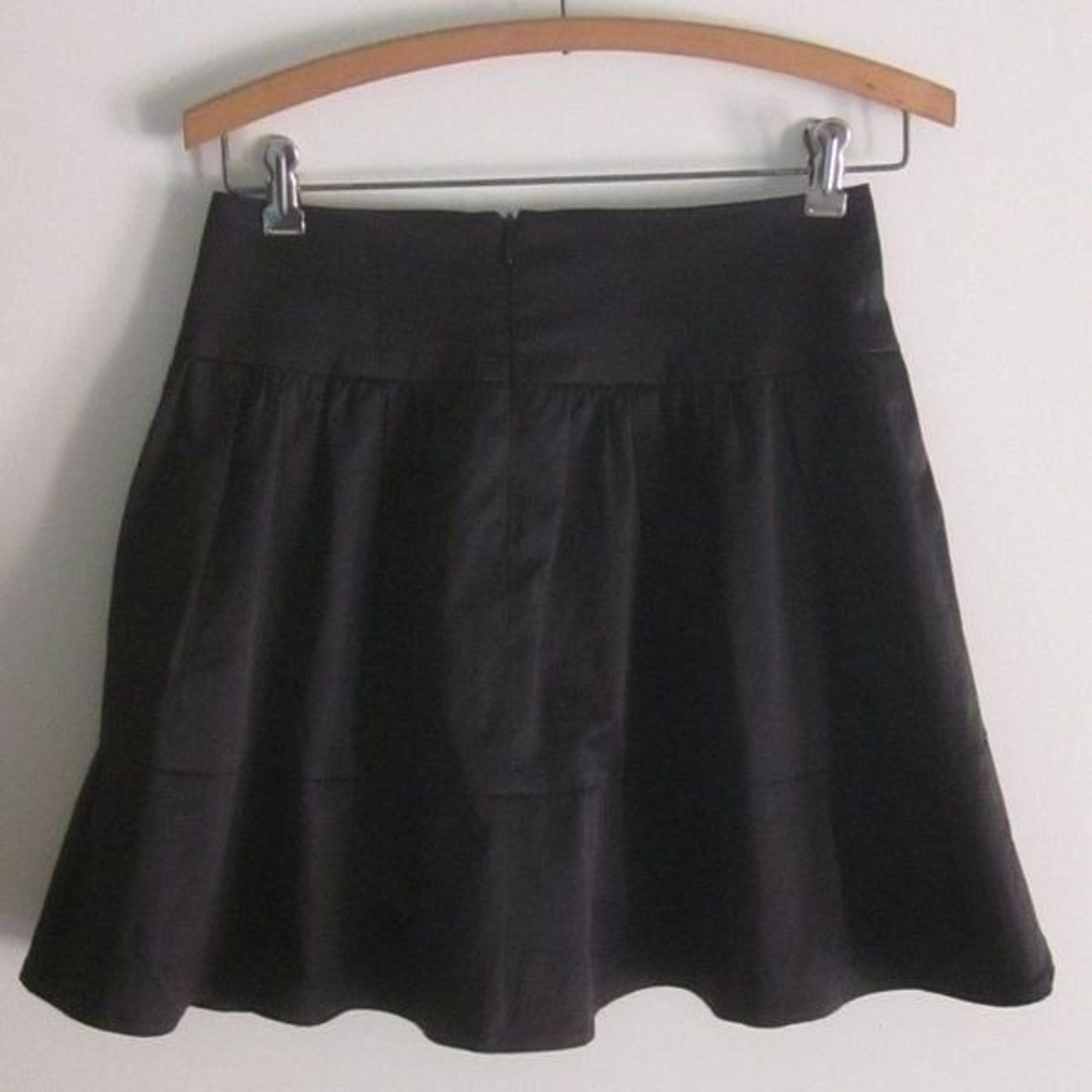Nanette Lepore Flare Black Mini Skirt Size 0 26” Waistband