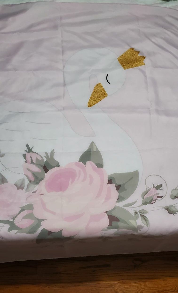 Princess Swan Party Decor