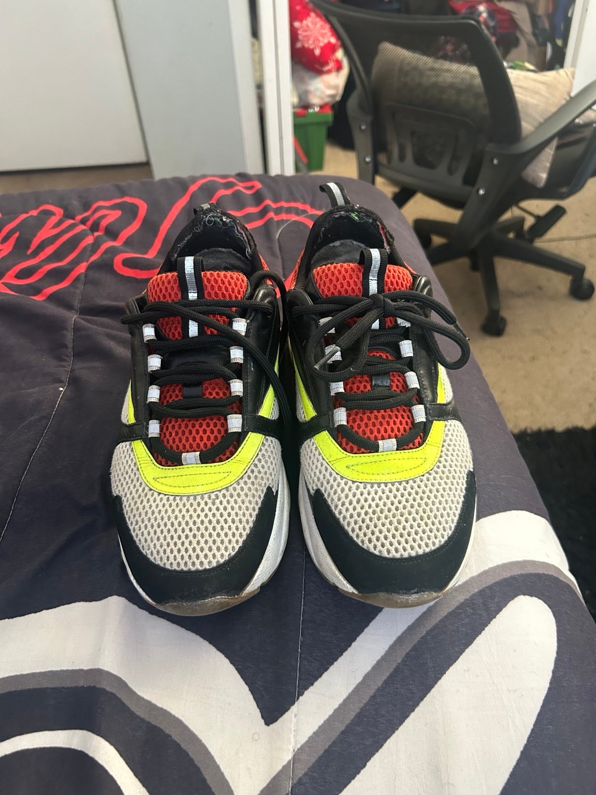 Dior b22 size 9