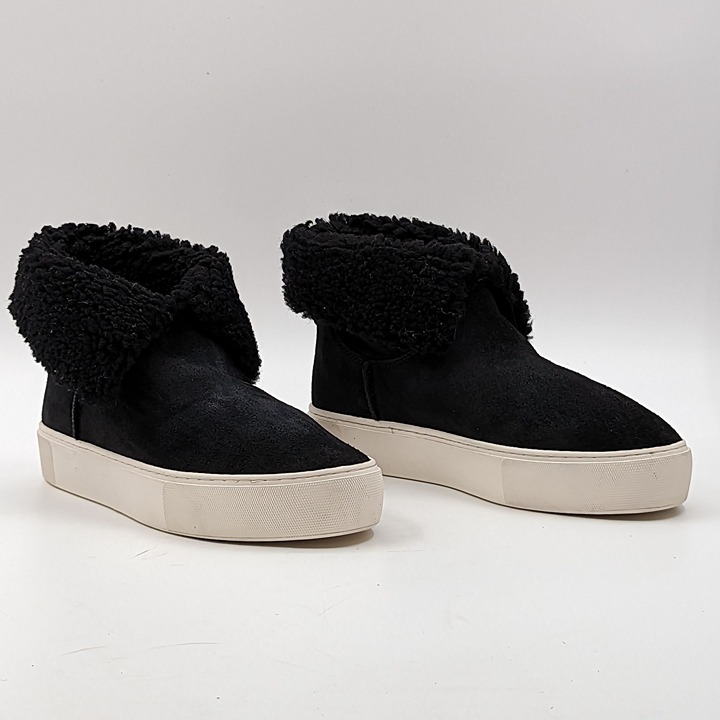 UGG Australia Lynus Women Suede Black Shearling Sneakers Booties Size 7.5
