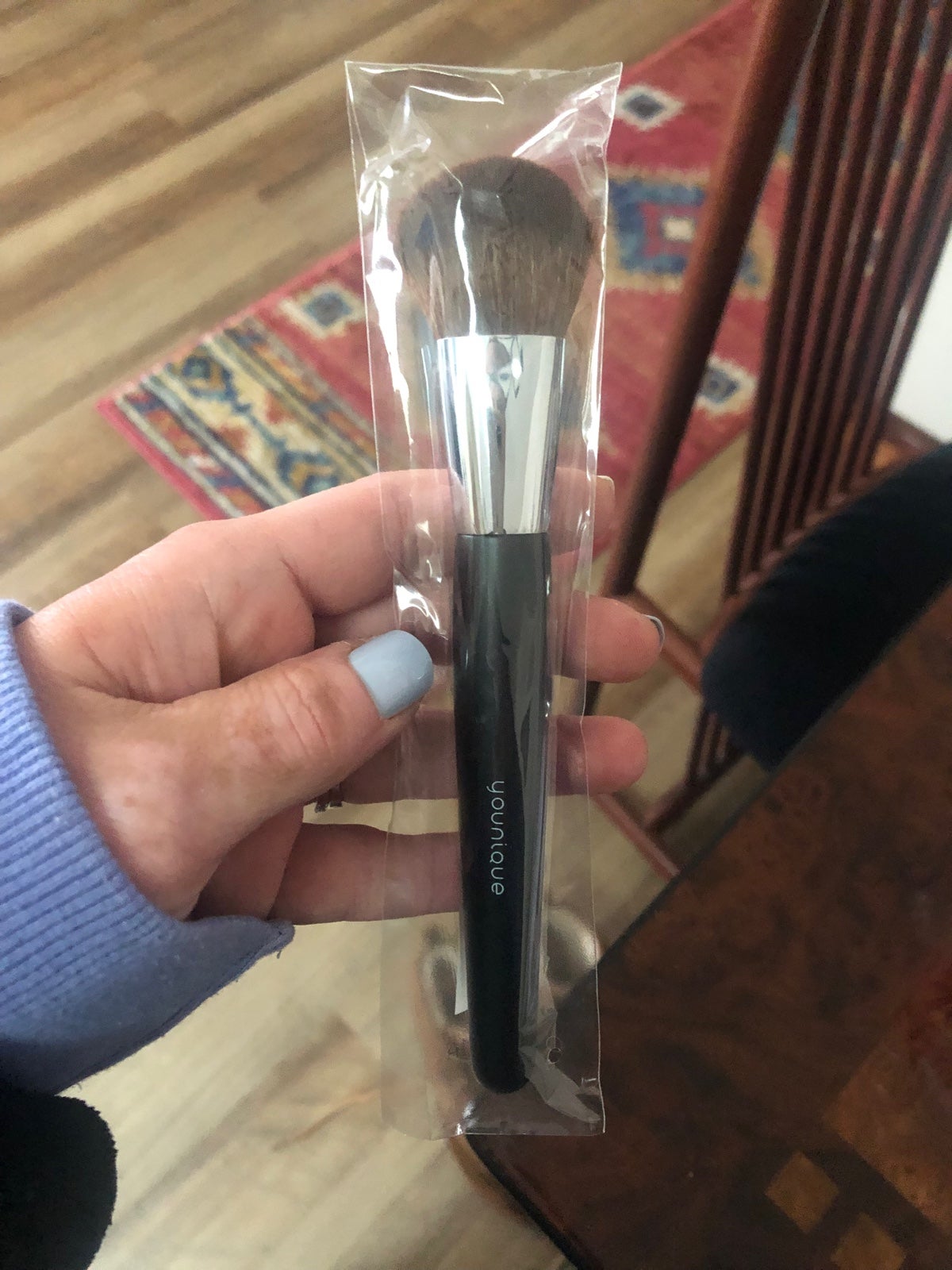 Younique blusher brush