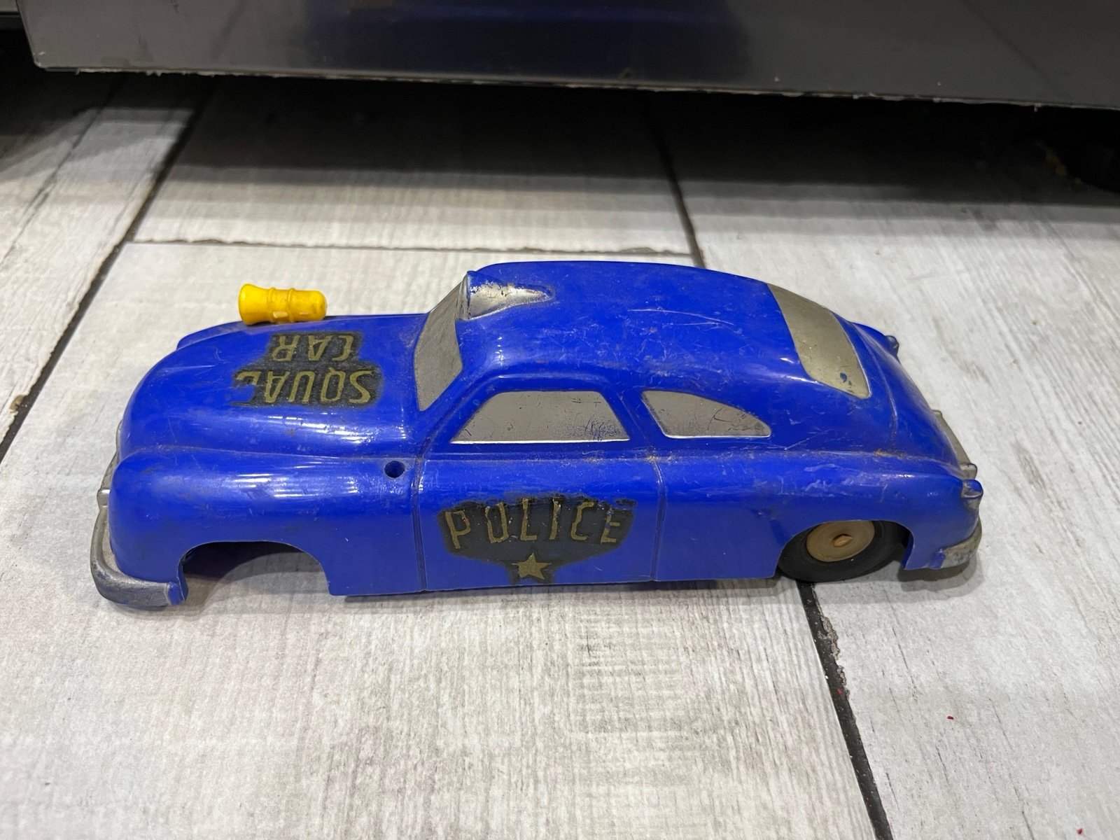 Saunders Police Squad Car Vintage 1950’s Plastic Friction Toy for restoration