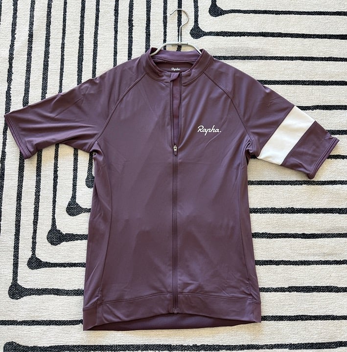 Rapha Women's Core Jersey- Small in Dusted Lilac/White