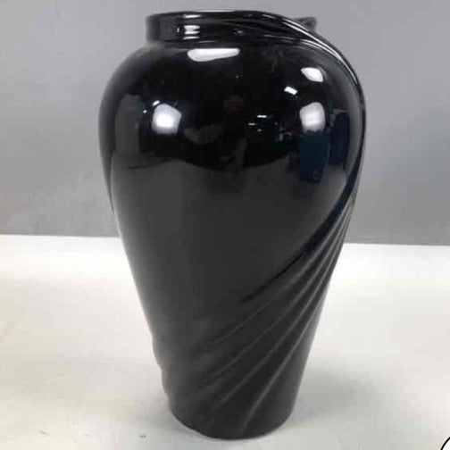 Vintage 1996 Haeger Pottery 920-05 Black Gloss 10 x 6 x 6 Vase