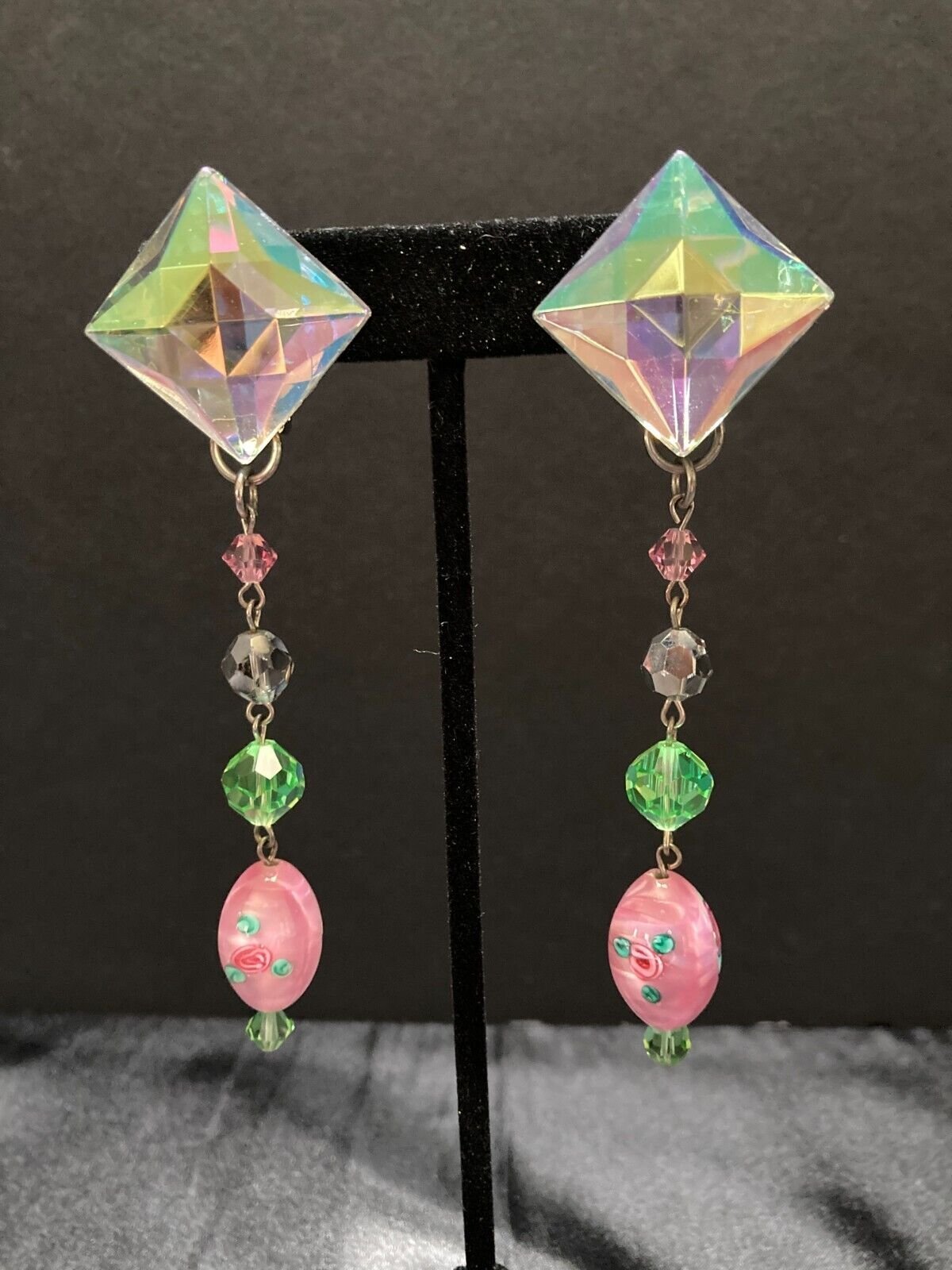 Dazzling Murano Venetian Glass Pink Egg-Shaped Crystal Bead Vintage Earrings