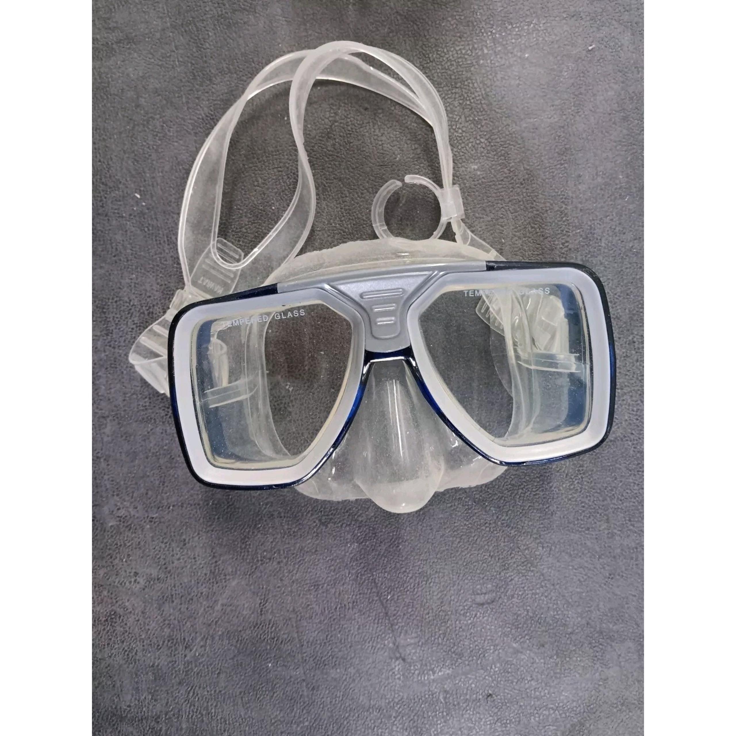 Scuba Max Professional Diving Mask Goggles Tempered Lens Protective Case