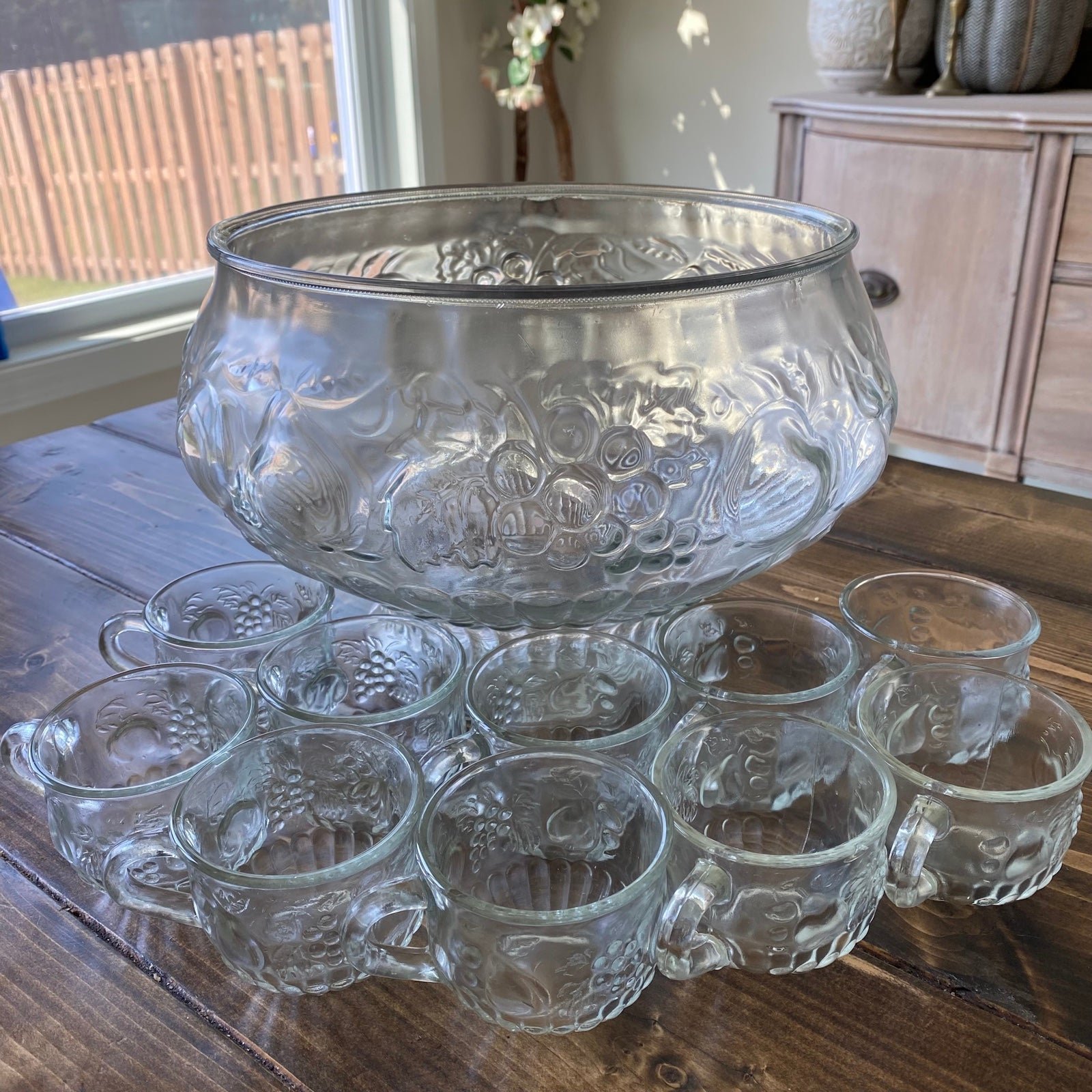 Vintage Jeannette Crystal Glass Punch Bowl Plus 10 Mug Set. Fruit Design