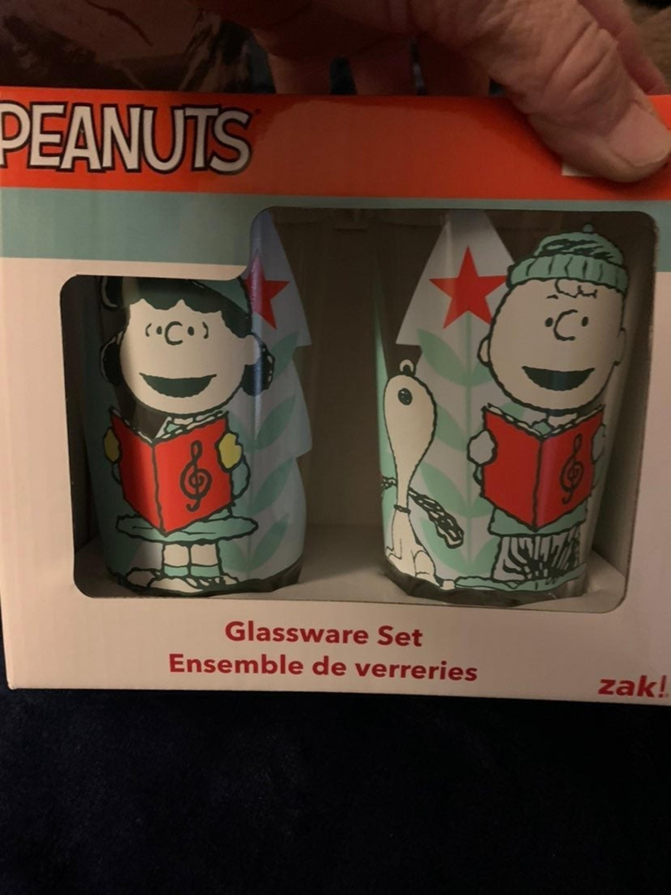 Peanuts drinking glasses