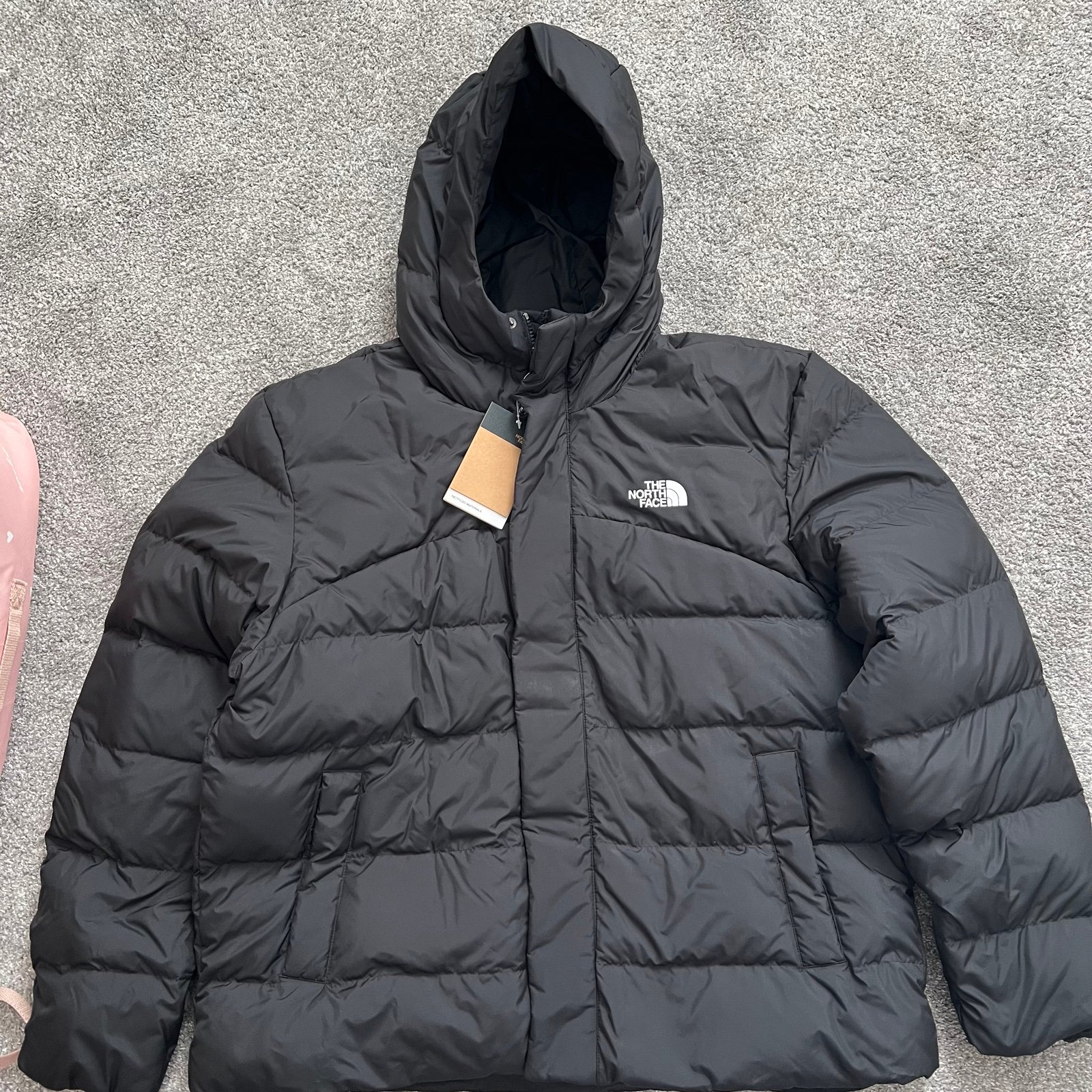 The North Face Baltic down Jacket NWT black