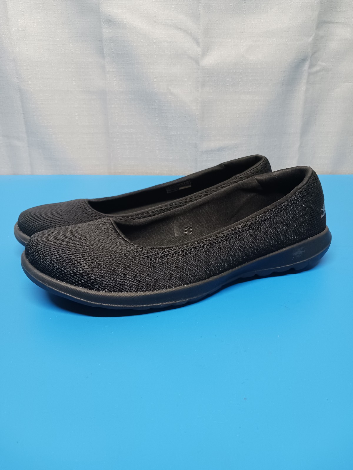 Skechers Go Walk Joy Casual Slipons