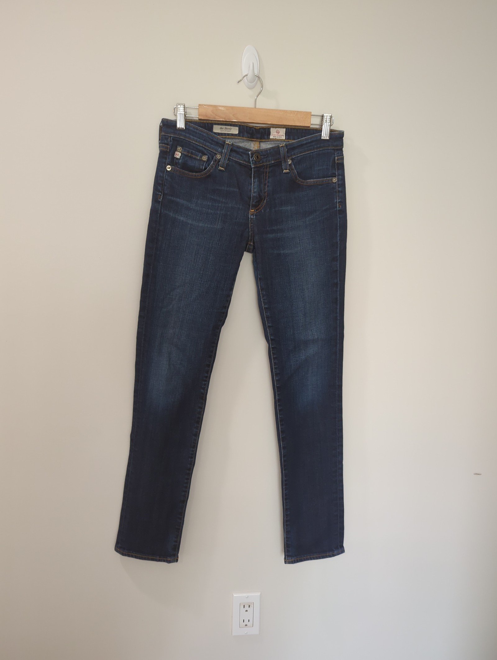 Adriano Goldschmied AG The Stevie Slim Straight Jeans