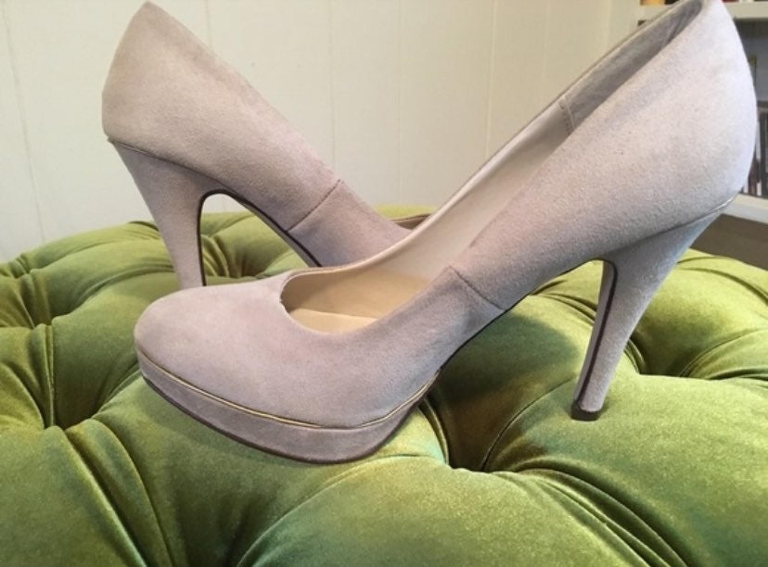 Call it Spring Nude Pumps