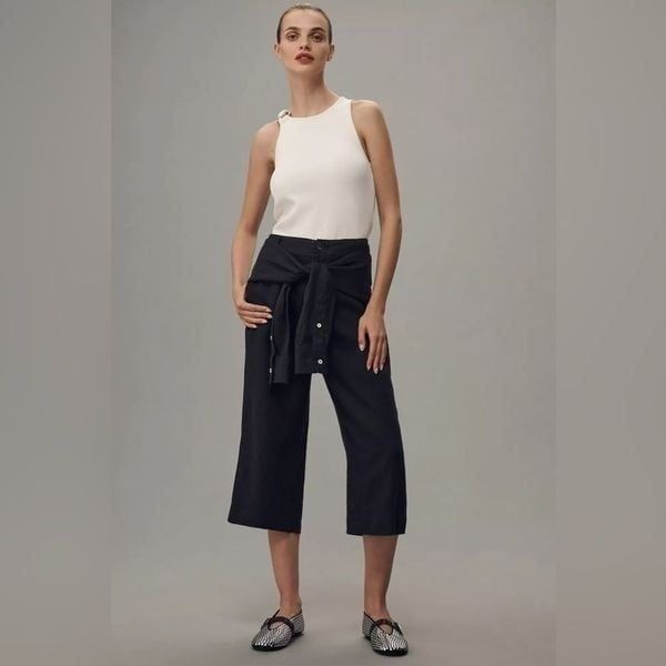 Anthropologie Linen Shirt-Tie Capri Pants Size 8