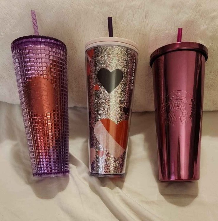 Starbucks cups like new!