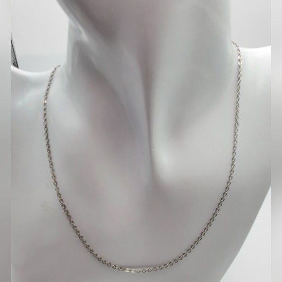 Trending 1990s thin silver tone lace necklace wardrobe staple jewelry N2218