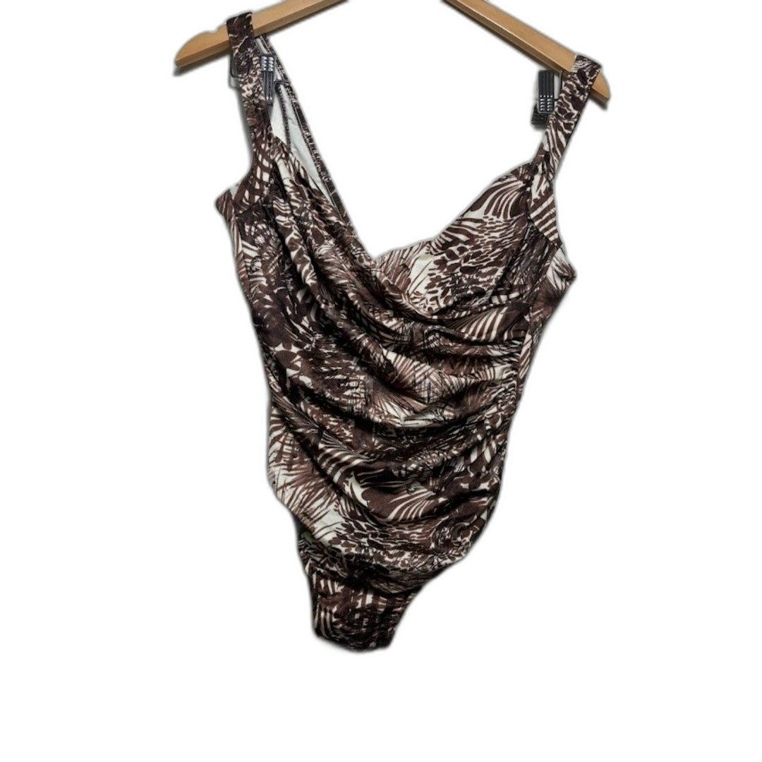 Miraclesuit Swimsuit Women's 10 brown animal print palms Resortwear one piece