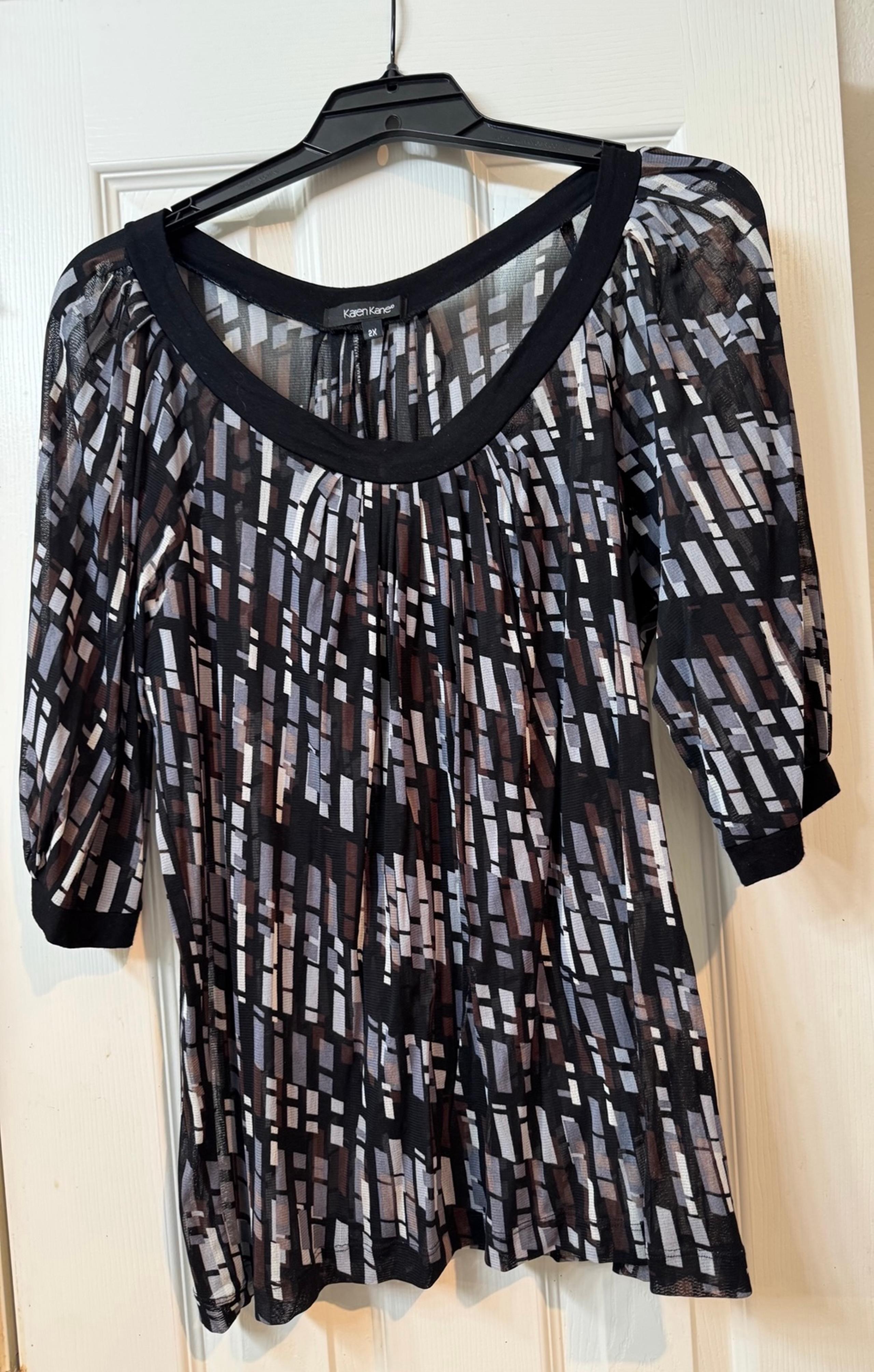 Karen Kane plus size blouse size 2X.  Black and grey in color